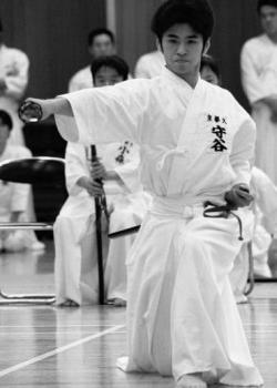 Nihon-me: Ushiro
